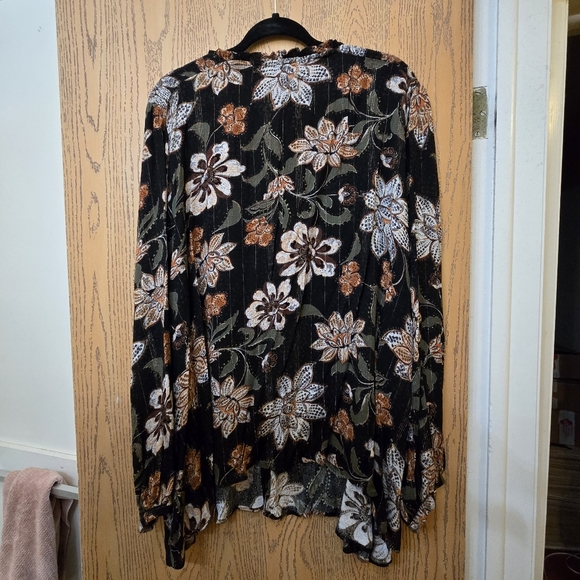 Gauze Long Sleeved Floral Button Down Blouse with Gold accents - Picture 7 of 9